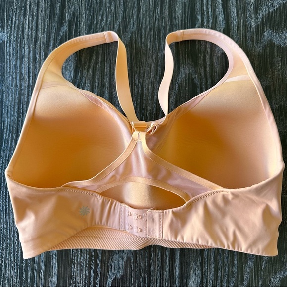 Athleta Advance Sprint Bra in Island Coral Adjustable Band and Straps, 36DD - Picture 3 of 7